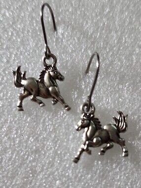 Hand Crafted Silver Horse Dangle Earrings